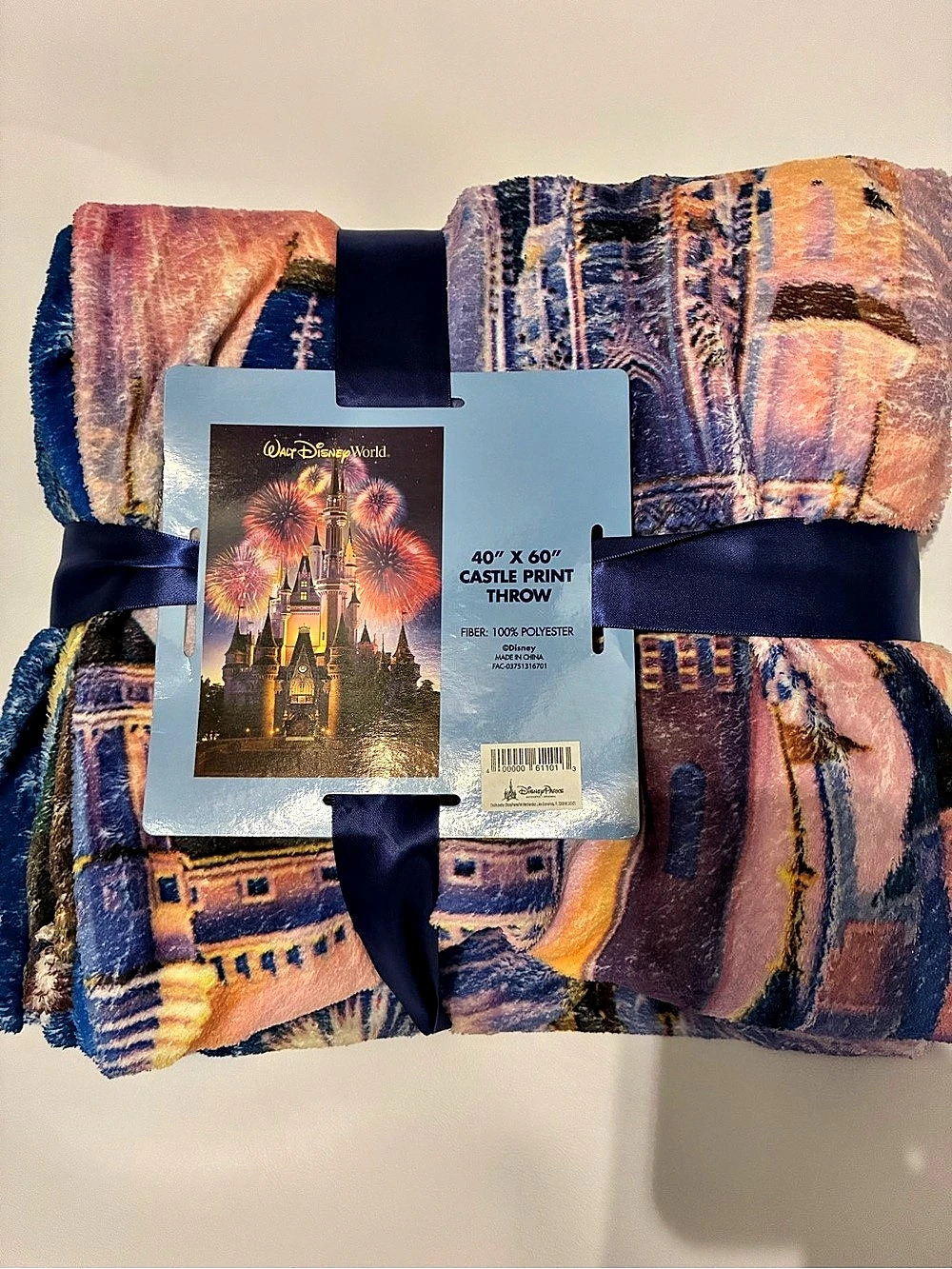 Disney World Castle Print Throw 40 x 60 Castle Print Throw NWT
